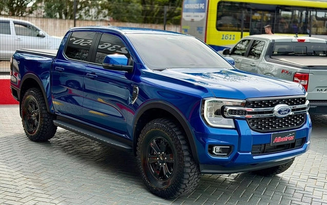imagem-https://www.socarrao.com.br/sc-vehicle-images-prod/3413949/1787596528632-7_033503.jpg