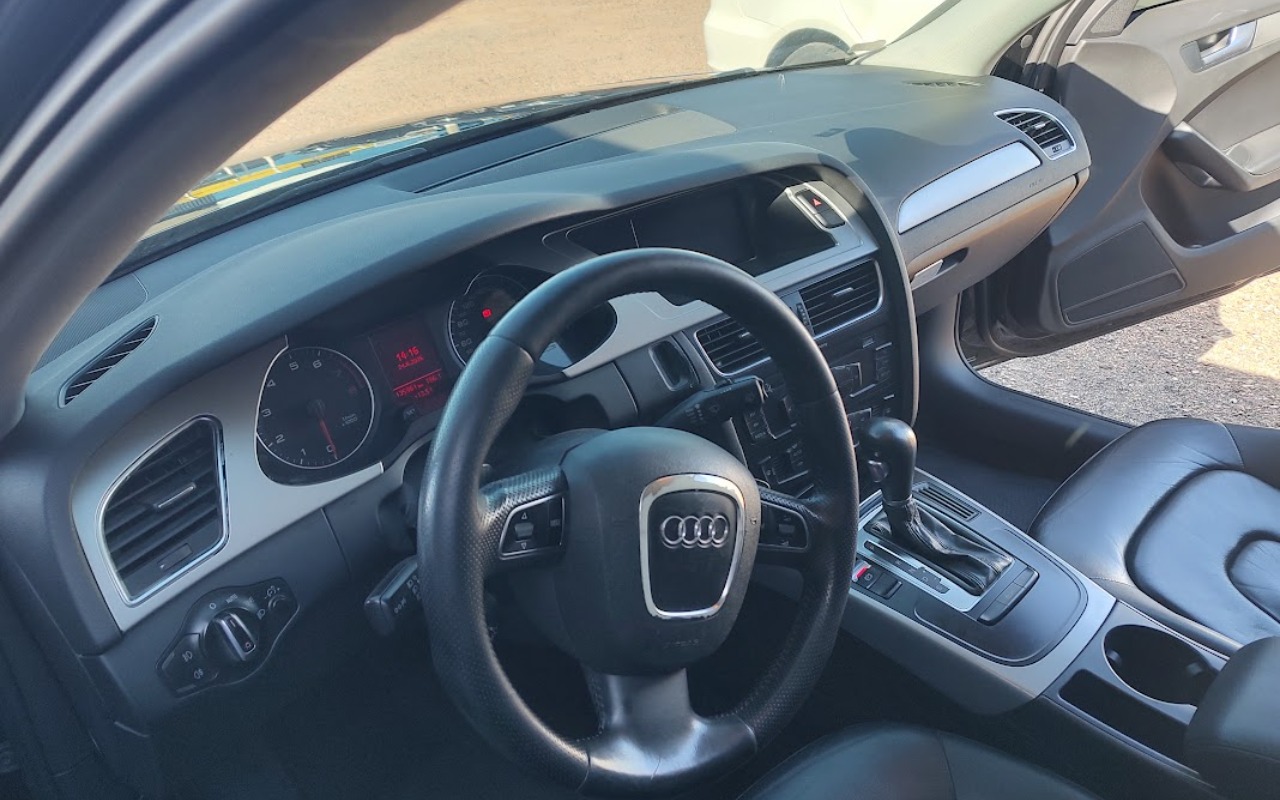 imagem-https://www.socarrao.com.br/sc-vehicle-images-prod/3414008/1787679715650-SU1HXzIwMjYwODI0XzE0MTY1MDAyMV9IRFIuanBn.jpg