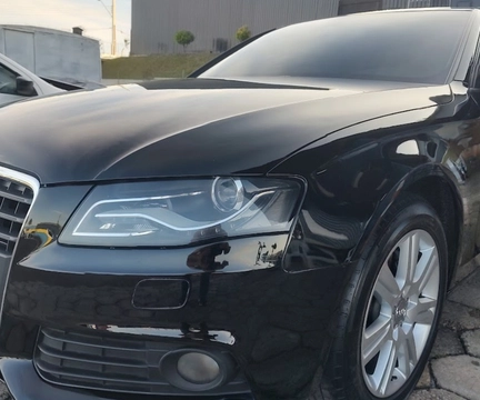 Audi A4 2011 Preto — foto 1 de 3
