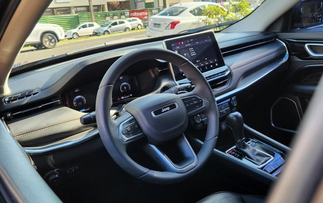 imagem-https://www.socarrao.com.br/sc-vehicle-images-prod/3414124/1789072684059-99bd199d-cc78-45f8-8303-83300a1a7f25.jpg