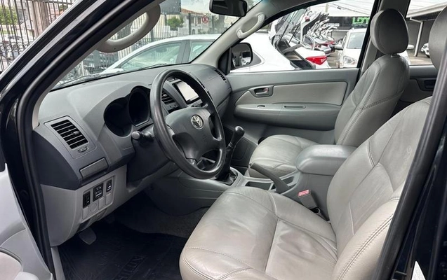 imagem-https://www.socarrao.com.br/sc-vehicle-images-prod/3414149/1789386964809-8411332_4_B_171c92833f.jpeg