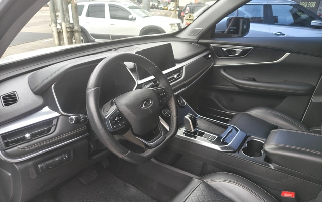 imagem-https://www.socarrao.com.br/sc-vehicle-images-prod/3414152/1787683795177-SU1HXzIwMjYwODI1XzExMzY1MzE2Nl9IRFIuanBn.jpg