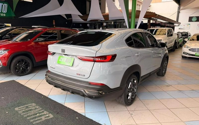 imagem-https://www.socarrao.com.br/sc-vehicle-images-prod/3414222/1789670227817-8410876_7_B_e72c9def73.jpeg