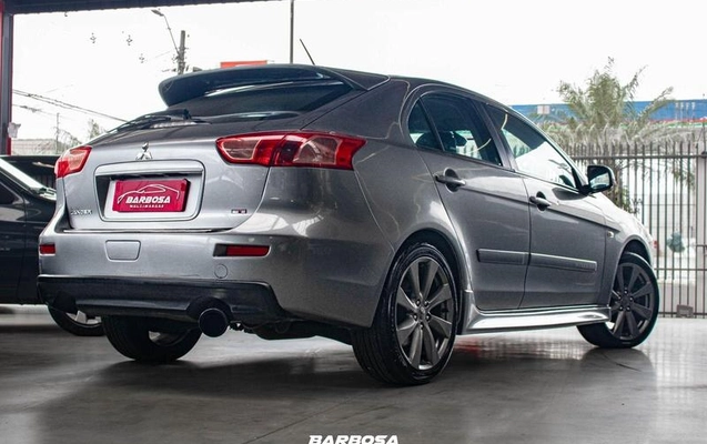 imagem-https://www.socarrao.com.br/sc-vehicle-images-prod/3414712/1787598642141-8410783_4_B_ea9d29747f.jpeg