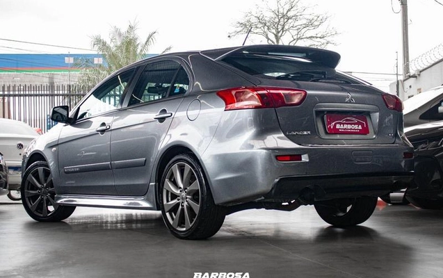 imagem-https://www.socarrao.com.br/sc-vehicle-images-prod/3414712/1787598642143-8410783_11_B_bd534b4e40.jpeg