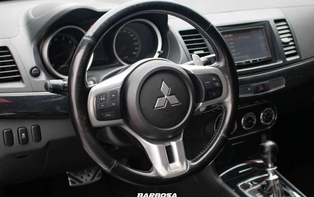imagem-https://www.socarrao.com.br/sc-vehicle-images-prod/3414712/1787598642149-8410783_16_B_e1cee9b49d.jpeg