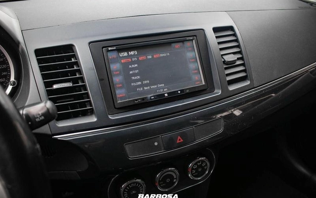 imagem-https://www.socarrao.com.br/sc-vehicle-images-prod/3414712/1787598642151-8410783_14_B_9ad7e8eff6.jpeg