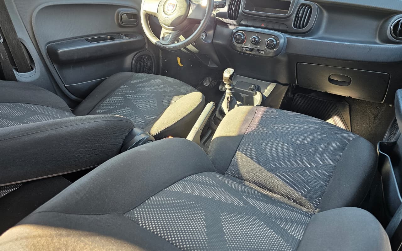 imagem-https://www.socarrao.com.br/sc-vehicle-images-prod/3414870/1787599030463-V2hhdHNBcHAgSW1hZ2UgMjAyNi0wOC0yNCBhdCAxNS4zNS4xMS5qcGVn.jpeg