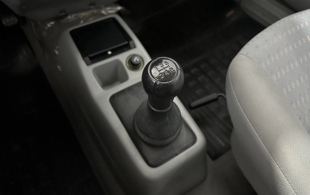 imagem-https://www.socarrao.com.br/sc-vehicle-images-prod/3414996/1787599278256-vehicle_image_1787599244_017940dcd263f8a9df0e634fe48bfd30.jpeg