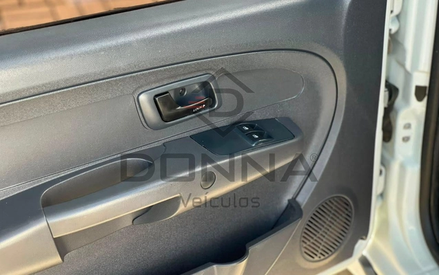 imagem-https://www.socarrao.com.br/sc-vehicle-images-prod/3415103/1787599663359-df4379159f0b462b91608c9f412ef0ba_1787599585187.jpg