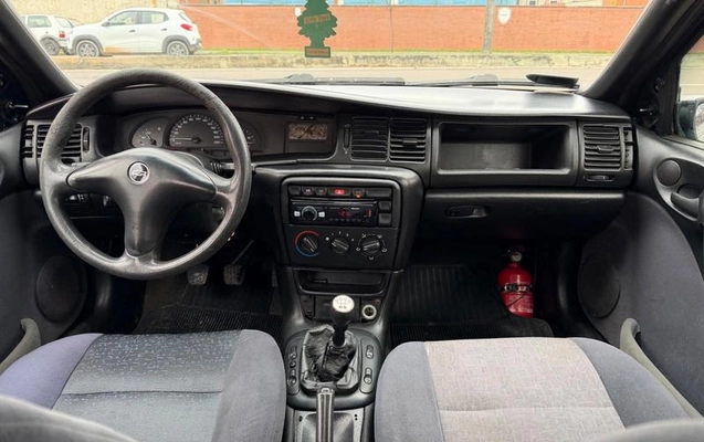 imagem-https://www.socarrao.com.br/sc-vehicle-images-prod/3415121/1787599844994-8119540_3_B_2c61f27b0c.jpeg