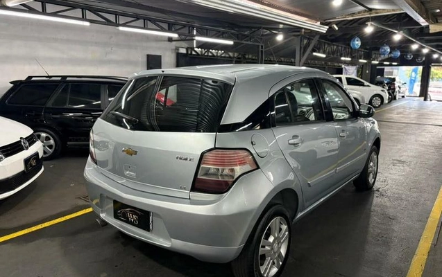 imagem-https://www.socarrao.com.br/sc-vehicle-images-prod/3415140/1789078278883-8196394_3_B_1ffda45af2.jpeg