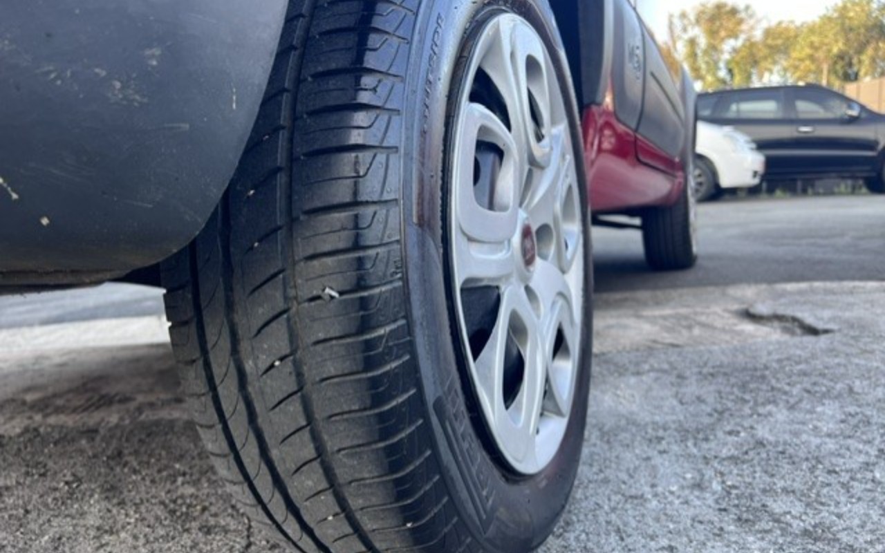 imagem-https://www.socarrao.com.br/sc-vehicle-images-prod/3415233/1787603241277-ZDA4MzgzYjAtMDBiNS00ZTZhLWI2YjEtNGY5YWZiYWQwODkwLmpwZw.jpg