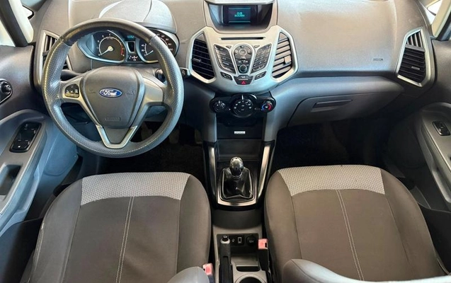 imagem-https://www.socarrao.com.br/sc-vehicle-images-prod/3415238/1787600489253-8351610_8_B_753558ee98.jpeg