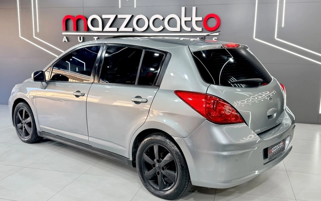 imagem-https://www.socarrao.com.br/sc-vehicle-images-prod/3415270/1787600575749-003_90f2479b1f2bc3a94bb5053409f4e7d6.jpeg