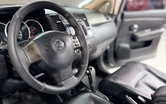 imagem-https://www.socarrao.com.br/sc-vehicle-images-prod/3415270/1787600575758-003_4b78335213381584a8d5168af6372fc8.jpeg