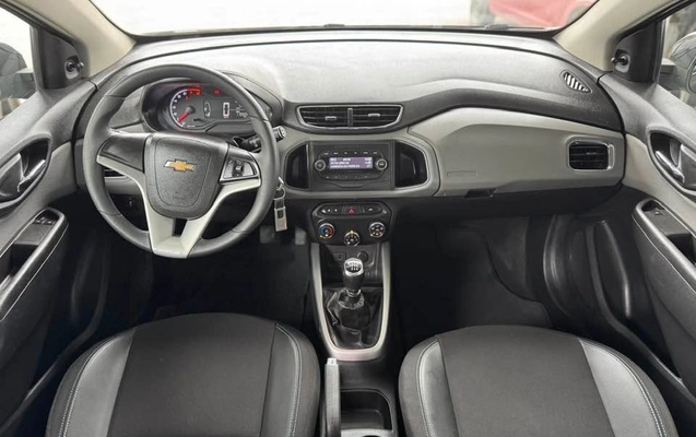 imagem-https://www.socarrao.com.br/sc-vehicle-images-prod/3415271/1787600586831-fb994ddf-a66c-4a7d-bb91-d2829d0e11c5.jpg