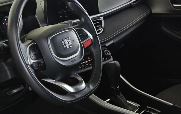 imagem-https://www.socarrao.com.br/sc-vehicle-images-prod/3415274/1787600618717-CaCridZXOWIJodGoOPBe9tpDTaBbNGi0.jpg