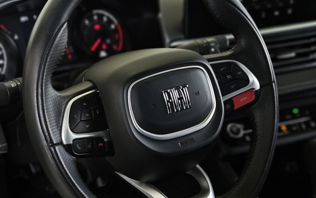 imagem-https://www.socarrao.com.br/sc-vehicle-images-prod/3415274/1787600618718-oc2jsj8EP4pyeV0V2vRHom5JyIPDRi3n.jpg