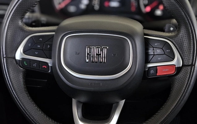 imagem-https://www.socarrao.com.br/sc-vehicle-images-prod/3415274/1787600618721-7EyifJvVRnyX92vVCda7EyqHbuJhKGUO.jpg