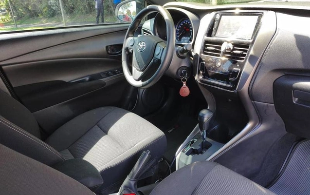 imagem-https://www.socarrao.com.br/sc-vehicle-images-prod/3415363/1787601135597-8411168_1_B_0d92d9385c.jpeg