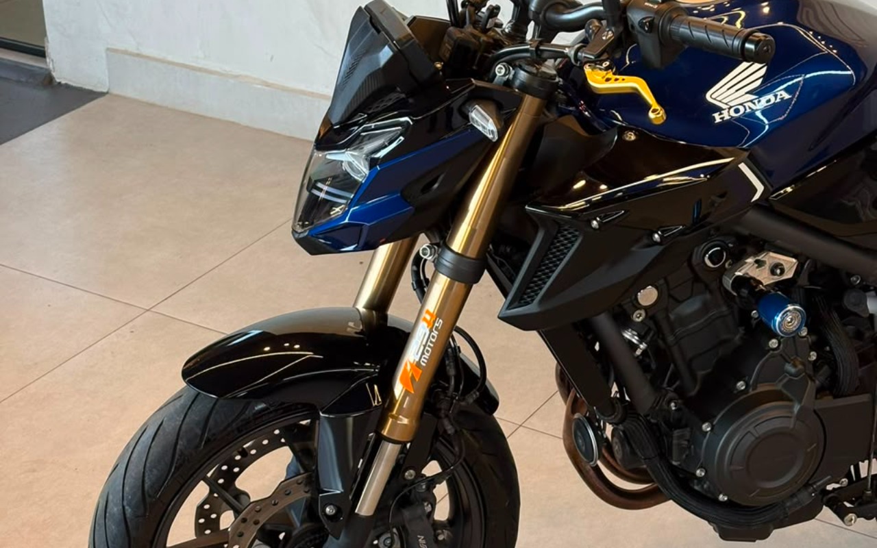 imagem-https://www.socarrao.com.br/sc-vehicle-images-prod/3415535/1787601745328-V2hhdHNBcHAgSW1hZ2UgMjAyNi0wOC0yMiBhdCAxNC4wMy4zNSAoMikuanBlZw.jpeg