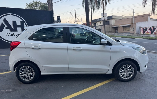 imagem-https://www.socarrao.com.br/sc-vehicle-images-prod/3415542/1789669663718-gb-6fc73fb.jpeg