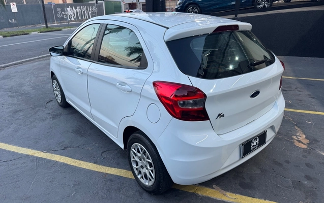 imagem-https://www.socarrao.com.br/sc-vehicle-images-prod/3415542/1789669663720-gb-44e8057.jpeg