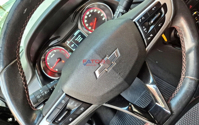 imagem-https://www.socarrao.com.br/sc-vehicle-images-prod/3415640/1787601921921-700101164c7945d6ba57fd5969d54d9c_1787601268484.jpg