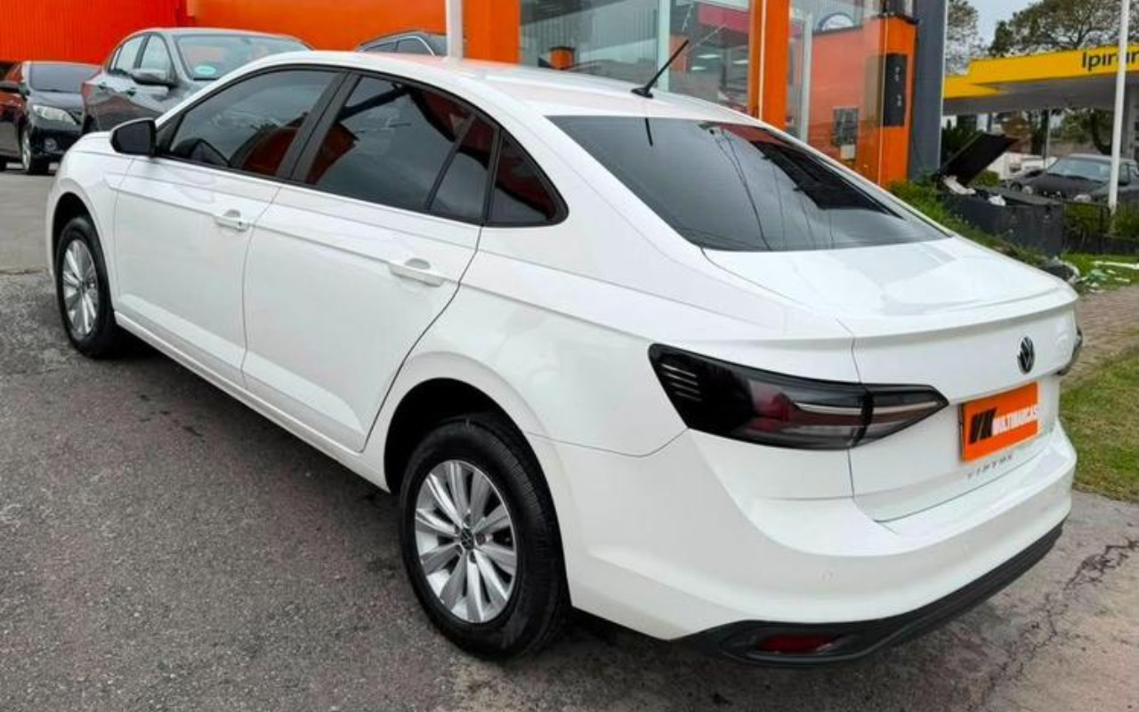 imagem-https://www.socarrao.com.br/sc-vehicle-images-prod/3415740/1787602143667-RkNfMzkzOV84MzA2OTk0XzExX1ZfZmYxZTBlYzJhMS5qcGVn.jpeg