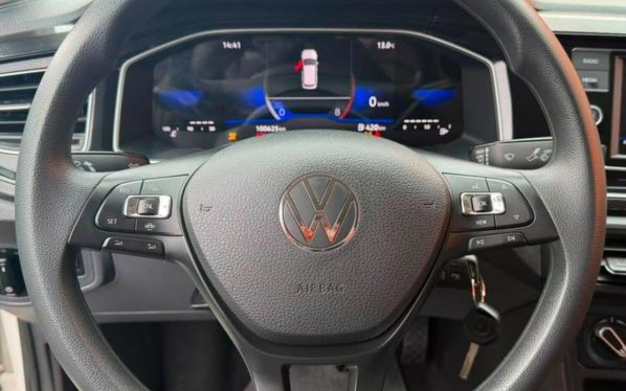 imagem-https://www.socarrao.com.br/sc-vehicle-images-prod/3415740/1787602144331-RkNfMzkzOV84MzA2OTk0XzZfVl9jYmM4MDNkOTEwLmpwZWc.jpeg