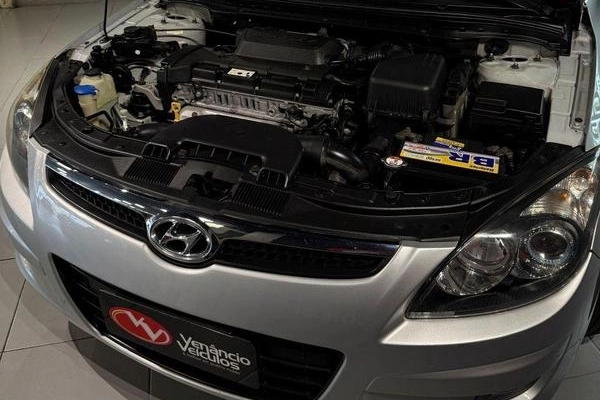 imagem-https://www.socarrao.com.br/sc-vehicle-images-prod/3415922/1787602772315-8293463_10_B_e50519ff43.jpeg