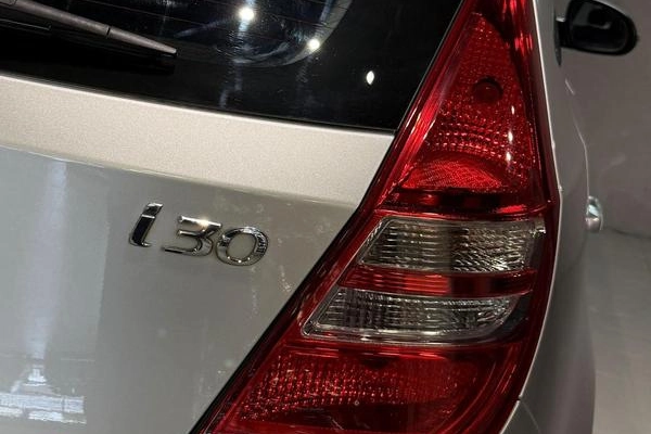 imagem-https://www.socarrao.com.br/sc-vehicle-images-prod/3415922/1787602772329-8293463_9_B_1592094a1b.jpeg
