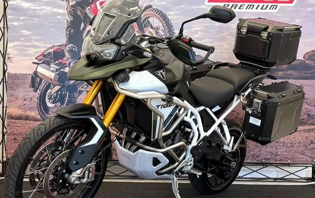 imagem-https://www.socarrao.com.br/sc-vehicle-images-prod/3416006/1787685271520-8399097_2_B_0e51307f82.jpeg