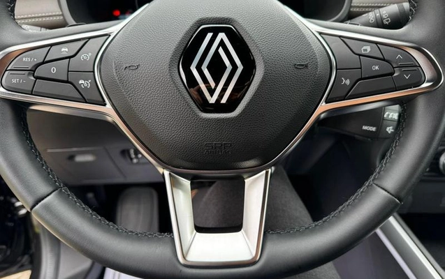imagem-https://www.socarrao.com.br/sc-vehicle-images-prod/3416007/1789652724055-8389085_22_B_9097d0ff46.jpeg