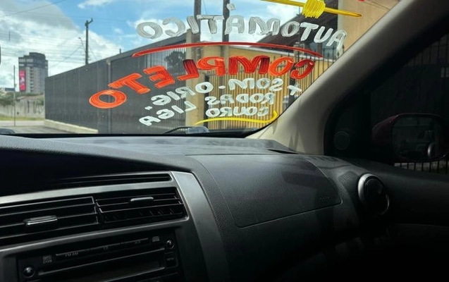 imagem-https://www.socarrao.com.br/sc-vehicle-images-prod/3416132/1789580886029-8394812_12_B_b1ccfc9bdc.jpeg