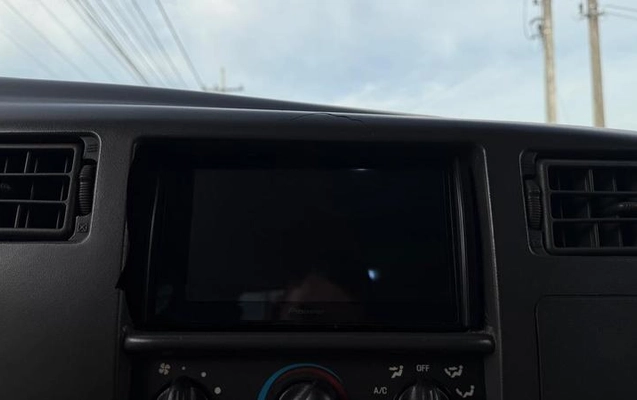 imagem-https://www.socarrao.com.br/sc-vehicle-images-prod/3416134/1789580891251-8395051_13_B_3cab830d63.jpeg