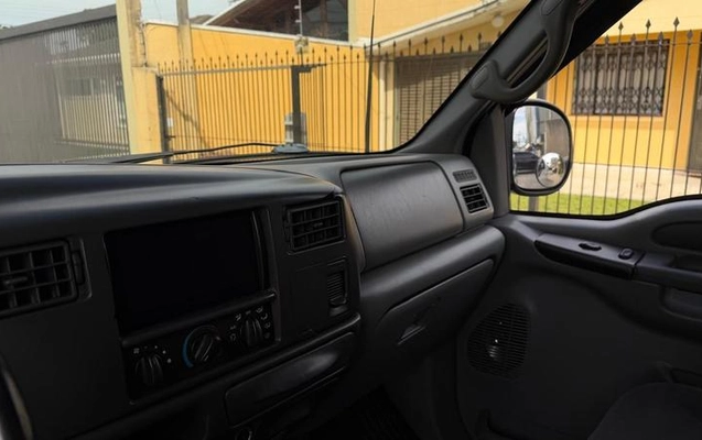 imagem-https://www.socarrao.com.br/sc-vehicle-images-prod/3416134/1789580891253-8395051_10_B_b496288697.jpeg