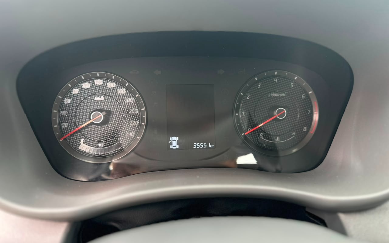 imagem-https://www.socarrao.com.br/sc-vehicle-images-prod/3416225/1787603444374-V2hhdHNBcHAgSW1hZ2UgMjAyNi0wOC0yNCBhdCAxMS41NC4yNyAoMSkuanBlZw.jpeg