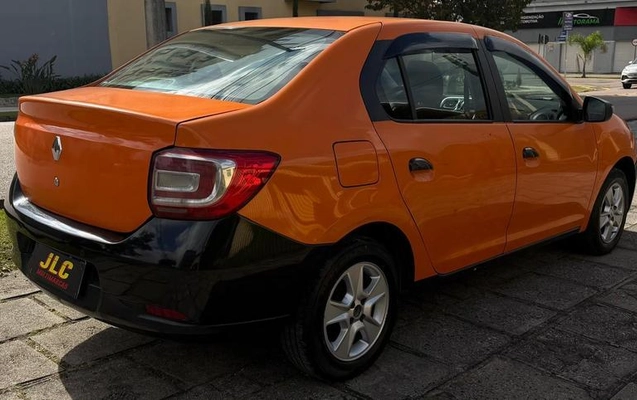 imagem-https://www.socarrao.com.br/sc-vehicle-images-prod/3416264/1789580897090-7931026_13_B_4c231188f0.jpeg