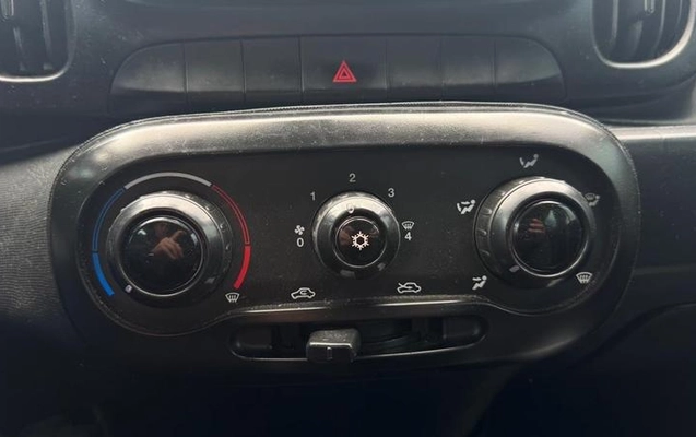 imagem-https://www.socarrao.com.br/sc-vehicle-images-prod/3416311/1789580902423-8223756_6_B_56aea727fe.jpeg