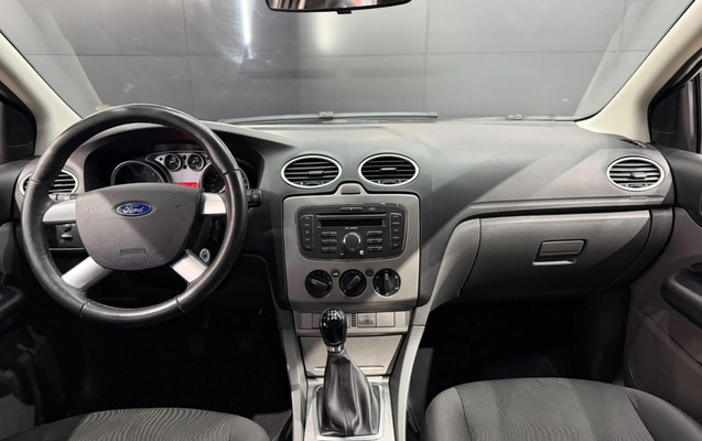 imagem-https://www.socarrao.com.br/sc-vehicle-images-prod/3416566/1787604219720-003_8ca2640bca2aa78e3eb4d81d781acffb.jpeg