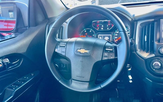 imagem-https://www.socarrao.com.br/sc-vehicle-images-prod/3416753/1787756169817-8409167_9_B_4efdff8d9f.jpeg