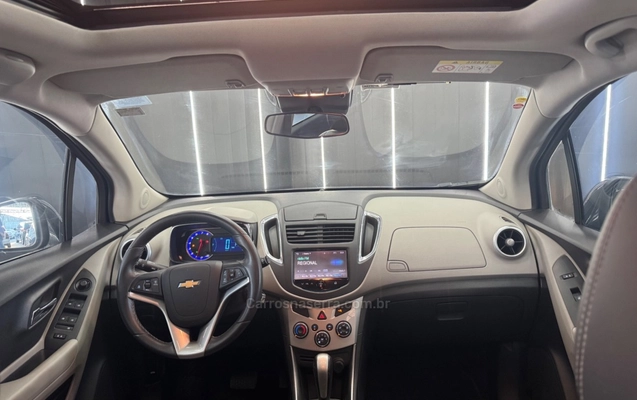 imagem-https://www.socarrao.com.br/sc-vehicle-images-prod/3416827/1787604998104-0d6985daae085b29a0031dea6cbc7e7f_big.jpeg