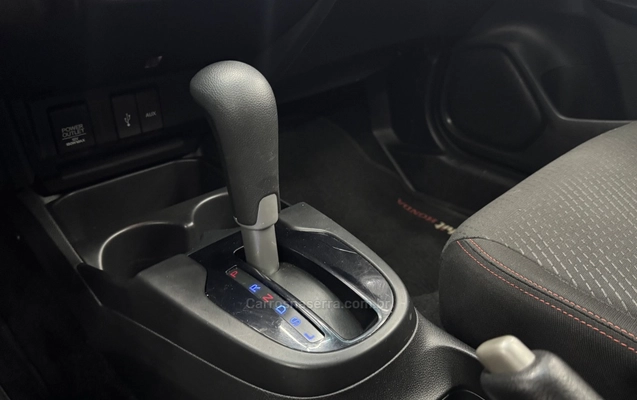 imagem-https://www.socarrao.com.br/sc-vehicle-images-prod/3416839/1787605004150-5e72a6981034e7daced61946ebf31789_big.jpeg