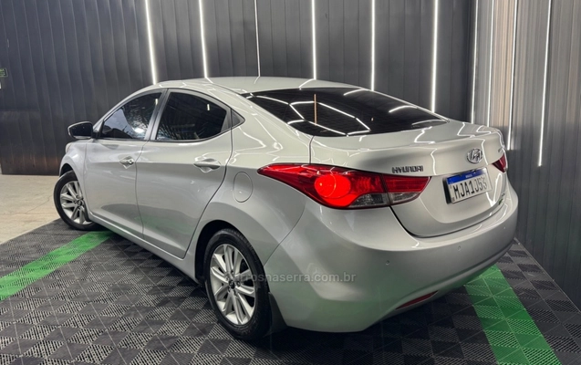 imagem-https://www.socarrao.com.br/sc-vehicle-images-prod/3416841/1787605005893-4ae9af854ec030f3f36103d9104d7e4d_big.jpeg