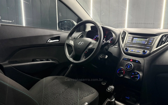 imagem-https://www.socarrao.com.br/sc-vehicle-images-prod/3416842/1787605006697-dd0364a39bf287274ed33cd0453a52a5_big.jpeg