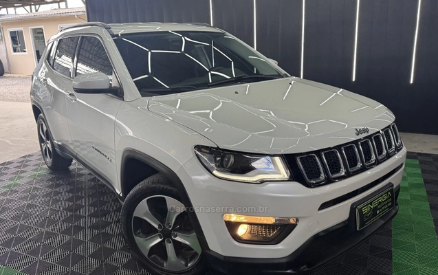 imagem-https://www.socarrao.com.br/sc-vehicle-images-prod/3416854/1787605015019-3891a6f7a82f85b7d8b745116c990dfc_big.jpeg