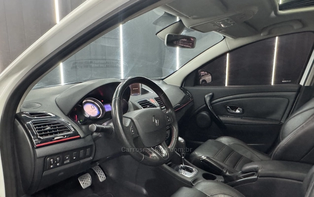 imagem-https://www.socarrao.com.br/sc-vehicle-images-prod/3416860/1787605019902-fd82c8898a95b875472ff70feedee615_big.jpeg
