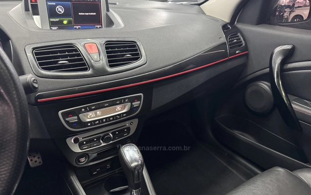 imagem-https://www.socarrao.com.br/sc-vehicle-images-prod/3416860/1787605019904-fd19ed9748b5ce691d628b75dcc9235f_big.jpeg